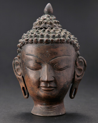 仏陀の頭